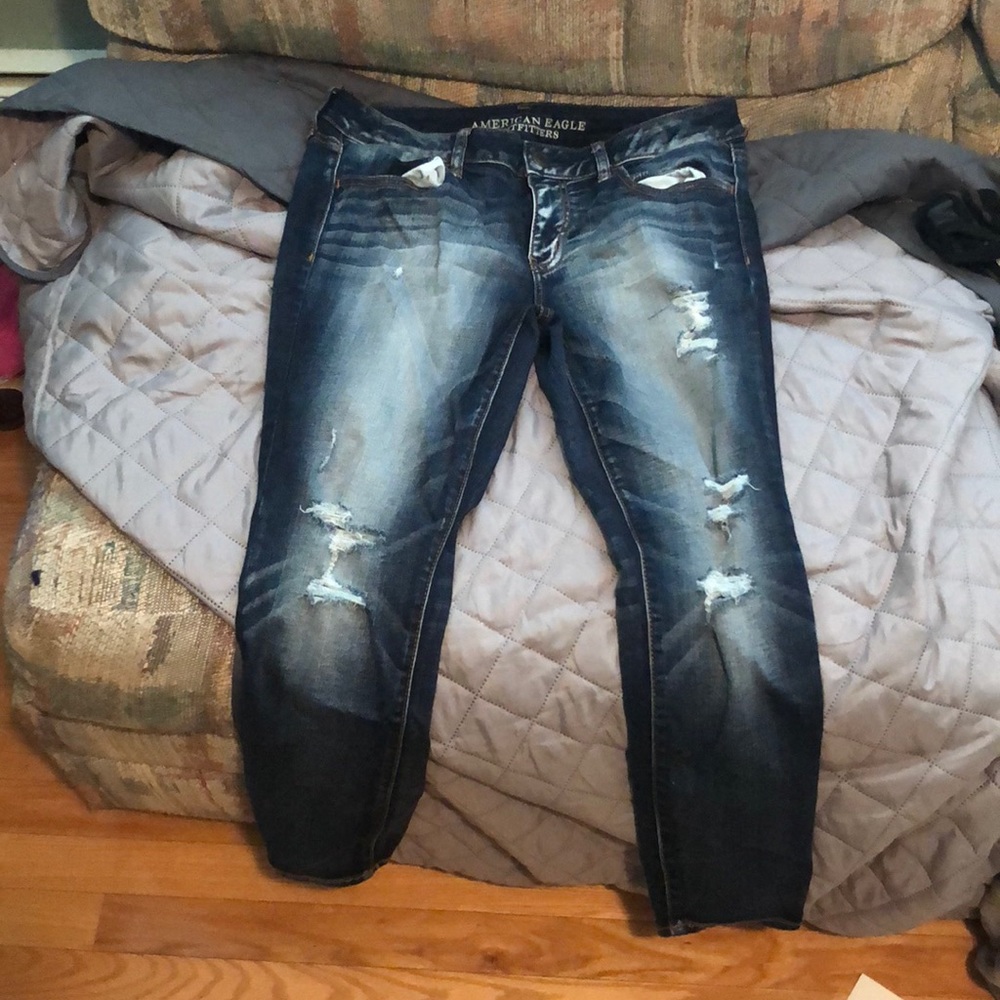 American Eagle Ripped Jeans Short